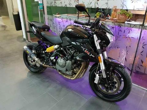 Benelli tnt 600s 2017