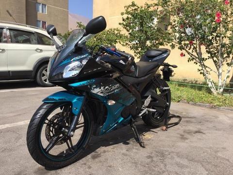 Yamaha R15 2017