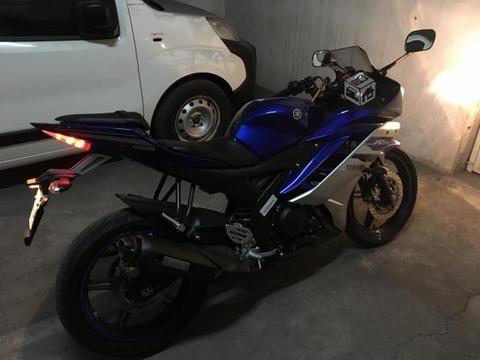 Yamaha r15