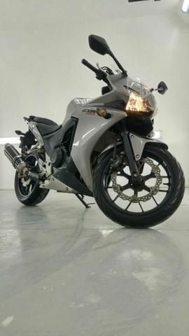 Honda cbr 500r