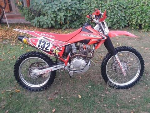 Honda crf 230