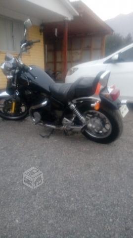 Moto Honda Custom 750cc