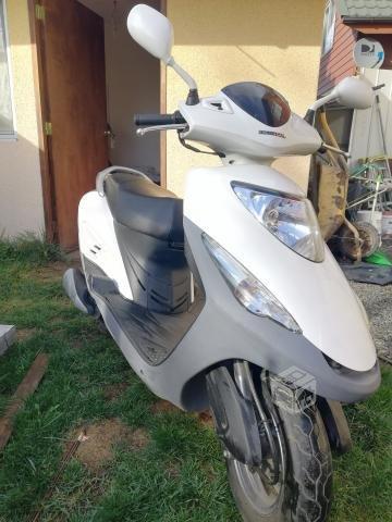 Honda Elite 125 cc