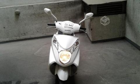 Honda new elite 2014