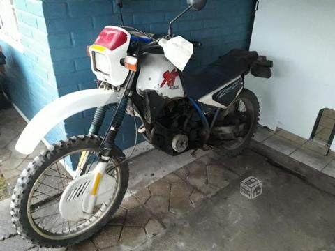 Moto Yamaha Xt250
