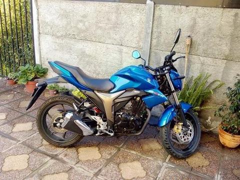 Moto GSX 150 DI, nueva, solo 800 kms, AL DIA