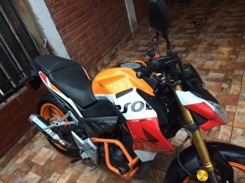 Honda cb190r versión repsol