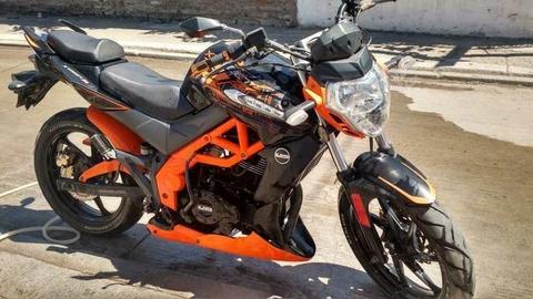 Moto um xtreet 230r