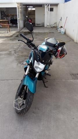 Yamaha fz llegar y andar