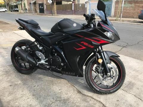 Yamaha r3 2018 poco kilometraje