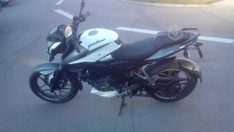 Bajaj pulsar 200 ns fi