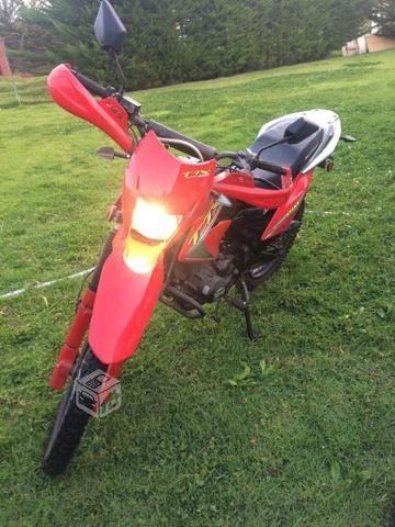 Moto motorrad 150