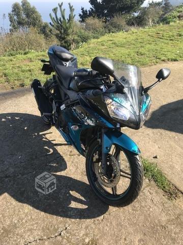 Yamaha r15 2017