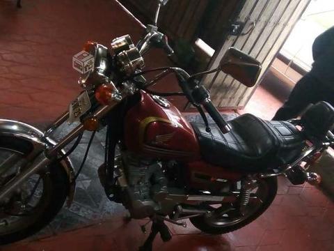 Moto Honda VMen 125