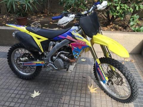 Suzuki RMZ250 2013