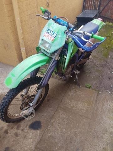 Moto Kawasaki KLX 300