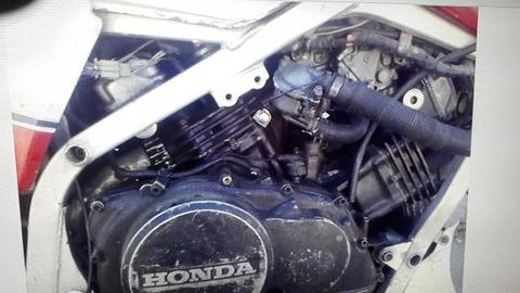 Honda vf 750