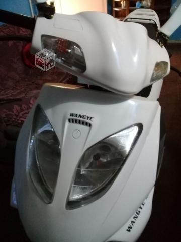 Moto scooter Matrix150