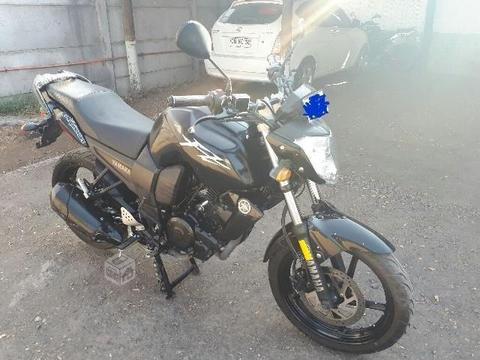 Moto yamaha fz 150