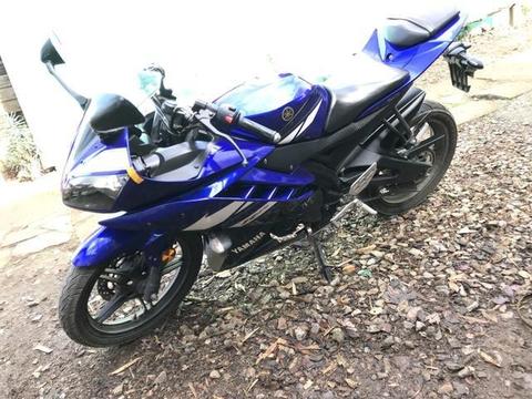 Yamaha r15