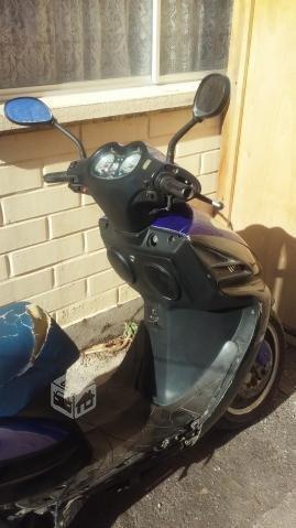 Moto scooter 150 marca matriz