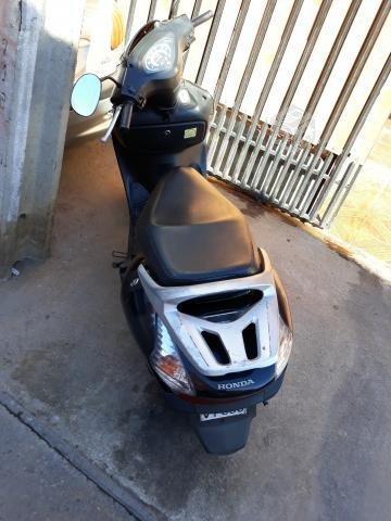 Honda elite