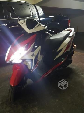 Honda Elite 2018 + + SOLO 400 KMS + +