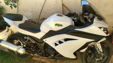 Kawasaki Ninja 300 ABS