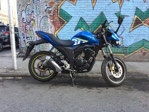 Suzuki gsx150f año 2017