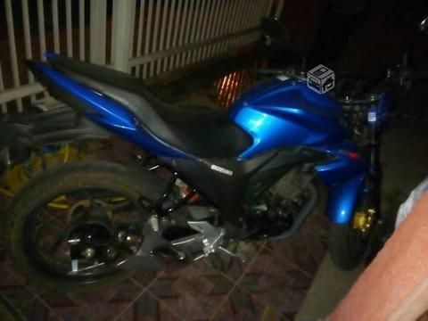 Suzuki gixxer