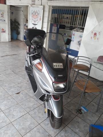 Yamaha majesty 2000