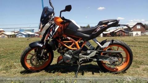 KTM Duke 390, 2015