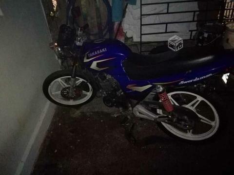 Moto takasaky año 2015