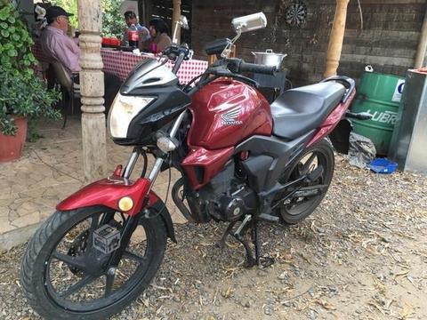 Honda cbf 150 invicta