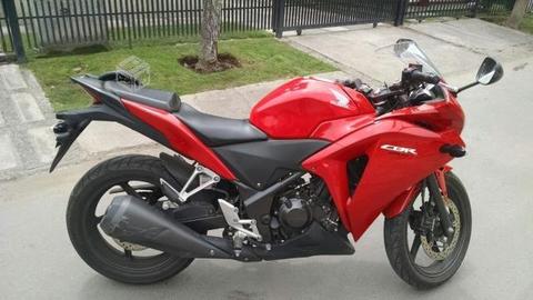 10000 km cbr 250 2014