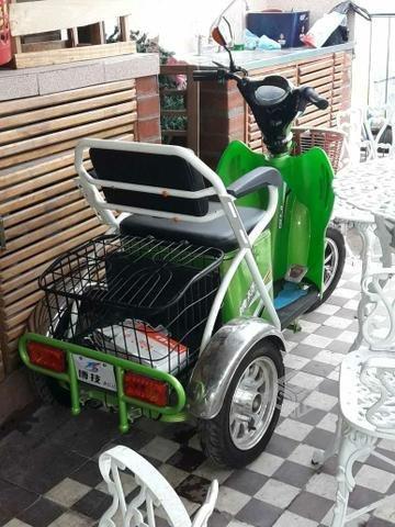 Triciclo eléctrico nuevo