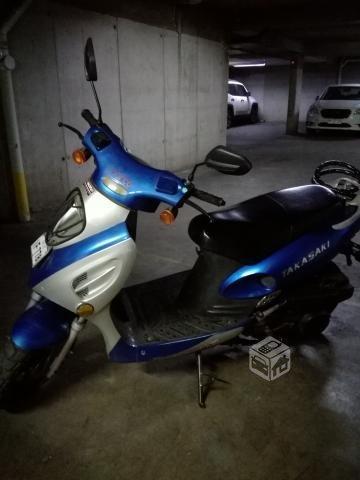 Moto scooter