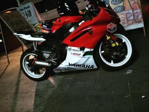 Yamaha r6