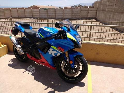 Suzuki gsxr 750