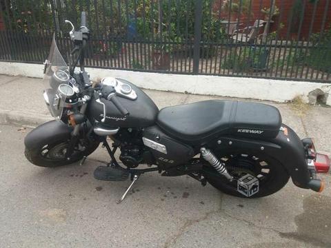Moto shooper keeway superlight 200 al dia impeque
