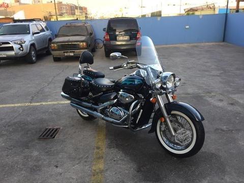 Suzuki boulevard 800