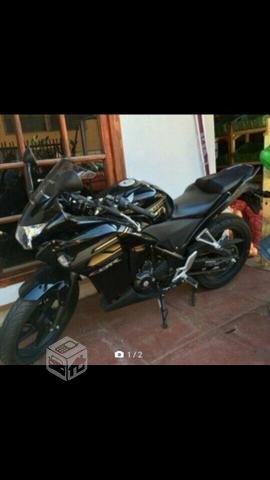 Moto CBR250