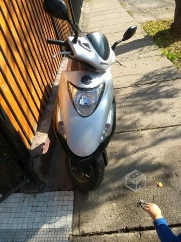 Moto scooters honda elite