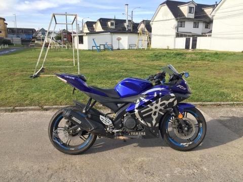 Yamaha r15