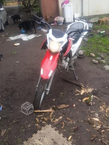 Busco: honda xr