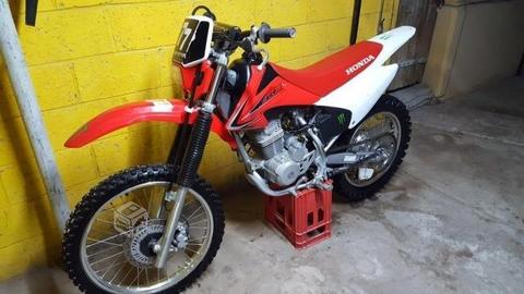 Honda CRF 230 año 2011