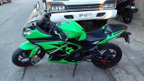 Kawasaki ninja 300 abs