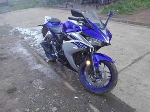 Yamaha r3