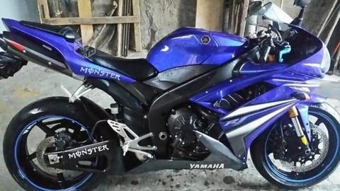 moto yamaha r1 año 2008