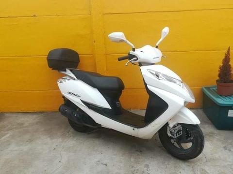 Honda elite 2014